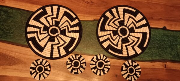 Black - Sabai Art Handwoven Dining Set - Set of 6 | 2 Table Mats (12") & 4 Coasters (4") |