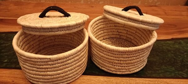 Multipurpose Round Box with lid- Sabai Art Handwoven Basket - (7" diameter * 4" height) - 1 Piece - Image 6