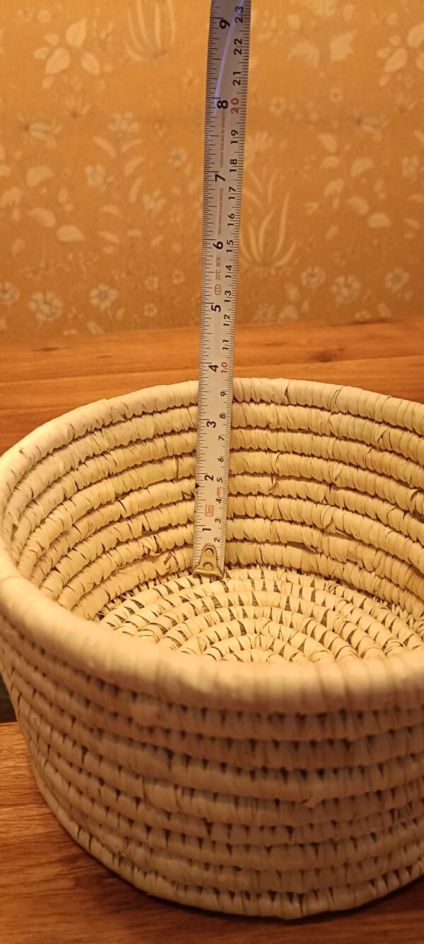 Multipurpose Round Box with lid- Sabai Art Handwoven Basket - (7" diameter * 4" height) - 1 Piece - Image 5