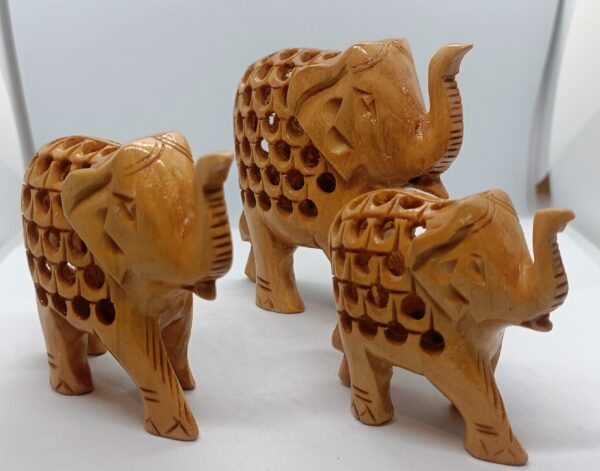 Wooden Jali Elephant – Set of 5 | Hand-Carved Miniatures in Natural Finish | Jaipur Craft | Sizes 1" to 3" (approx 60 gms) - Image 5