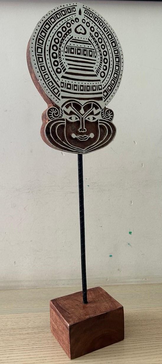 Kuchipudi Wooden Block Table Décor – Approx. 14 Inch - Image 2