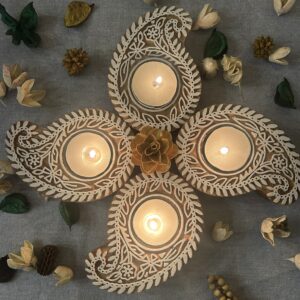 Paisely Motif - Wooden Block T-Light Candle Holders - Set of 2