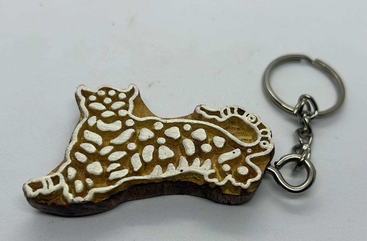 Leapord - Wooden Block Key Chain - Image 2