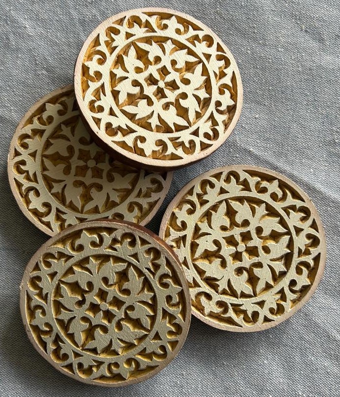 Round Mandala Wooden Block Coasters – Set of 4