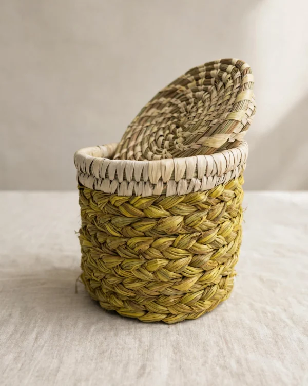 Round Basket with Lid 4" x 4" | Multipurpose Eco-Friendly Box | Handmade Sabai Art Basket -1 Piece
