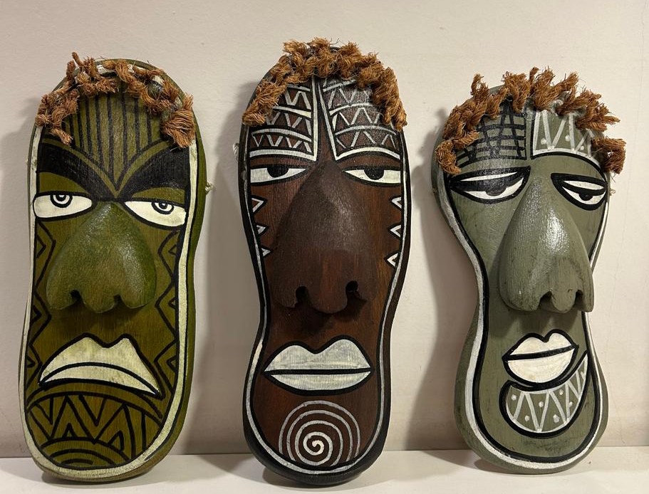 Bamboo Mask Painting #8 Hand-Painted on Bamboo (approx 7 Inches Height) - Image 7