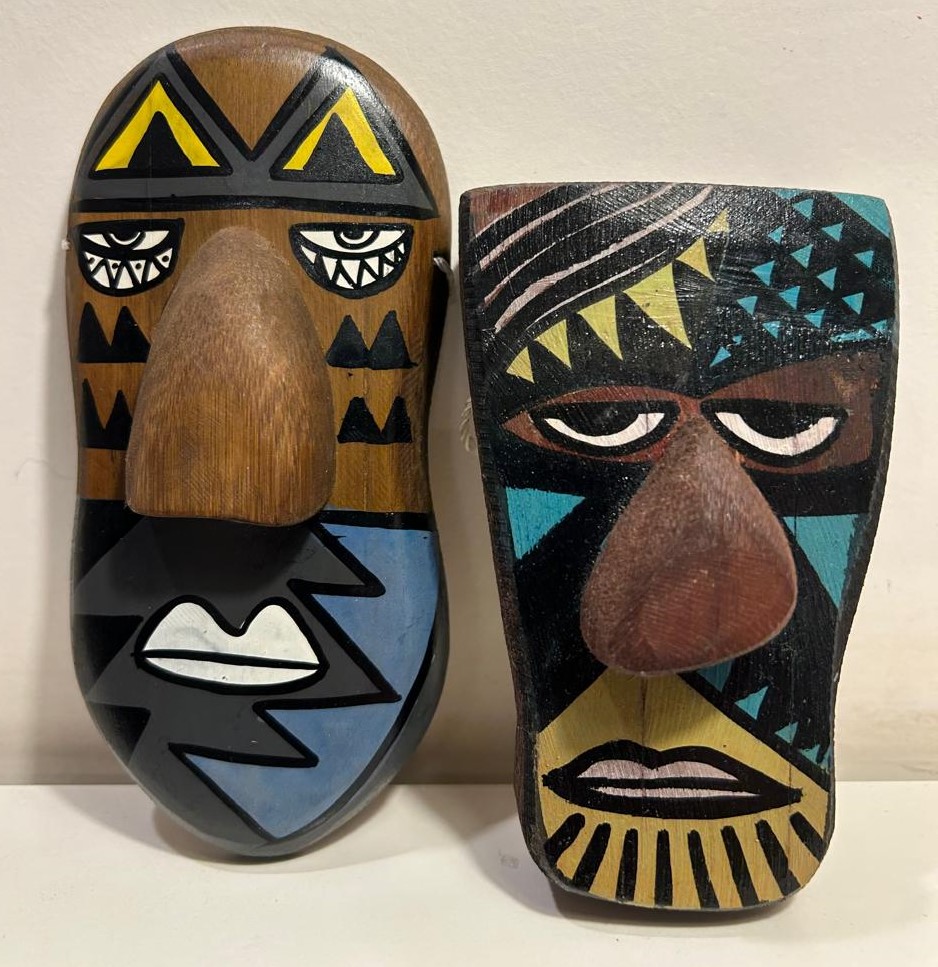 Bamboo Mask Painting #2 - Hand-Painted on Bamboo (approx 4 Inches Height) - Image 5