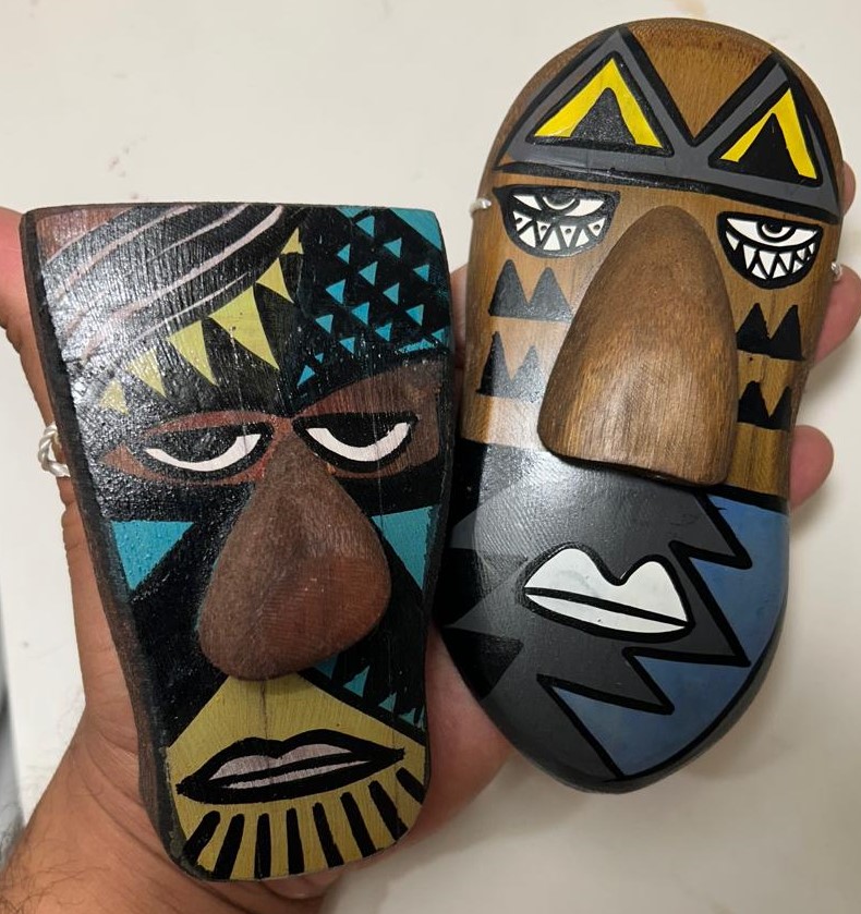 Bamboo Mask Painting #2 - Hand-Painted on Bamboo (approx 4 Inches Height) - Image 4