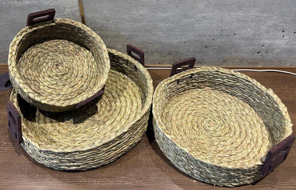 Natural - Sabai Grass Round Basket Fruit Trays - set of 3 (12", 10", 8" Diameter) - Image 3