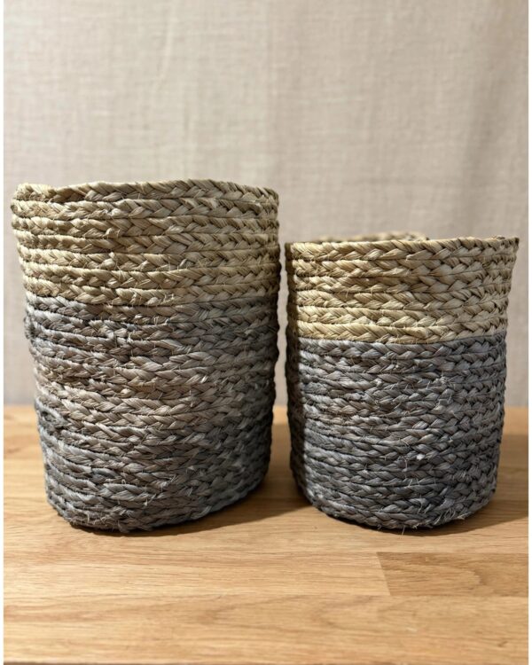Handmade Sabai Round Planter - Set of 2 (12", 10")