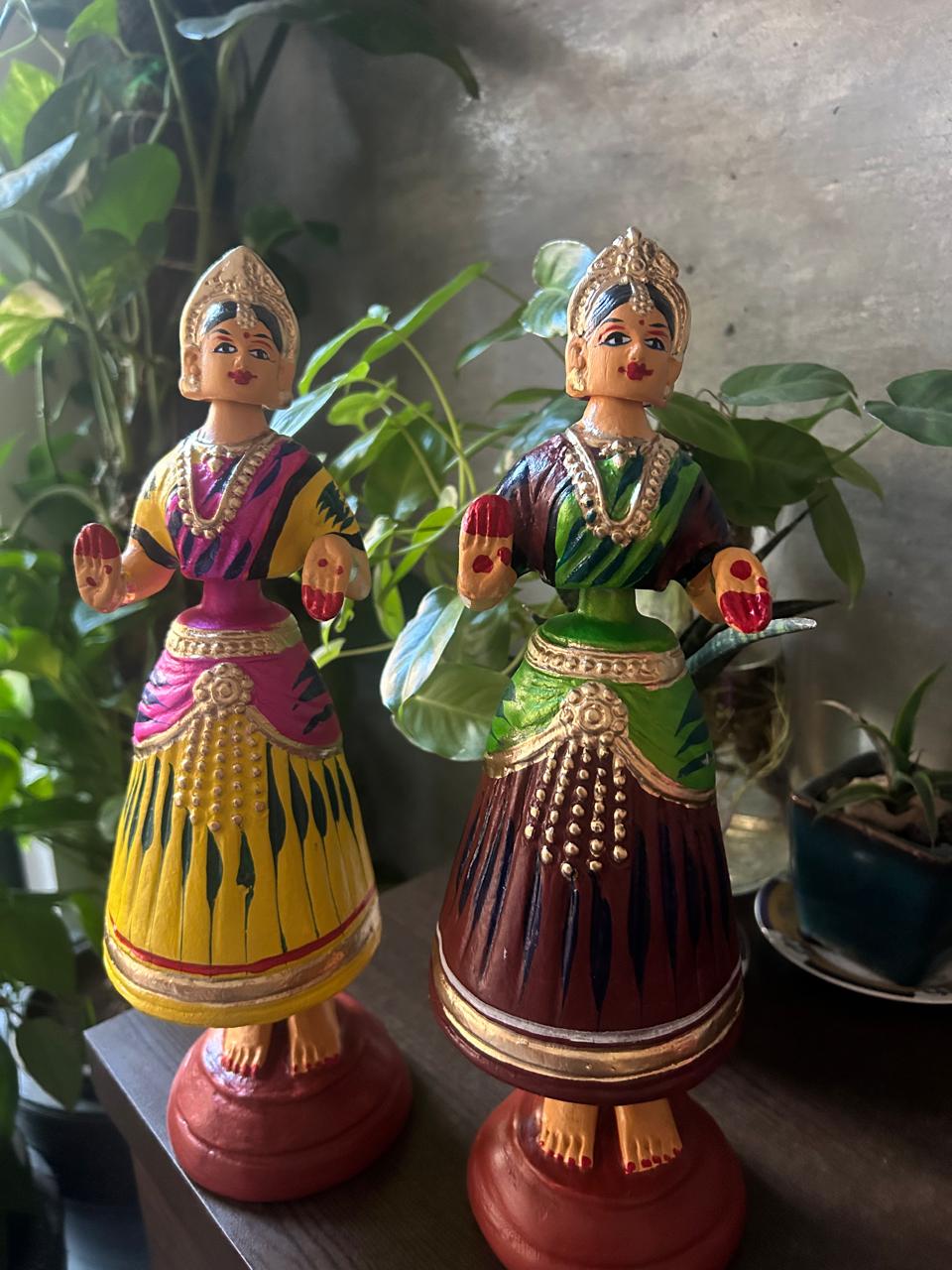 Bharatanatyam Tanjore Dancing Doll - Green Top & Brown Bottom (Paper Mache) - Image 5