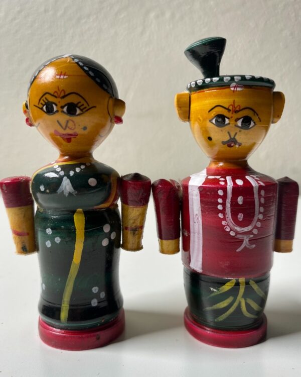 Channapatna Couple - Wooden Figurine (4 Inch)