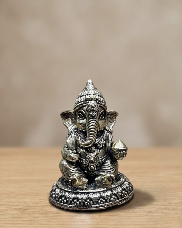 Ladoo Ganesh - Brass (2.5 Inch, approx)