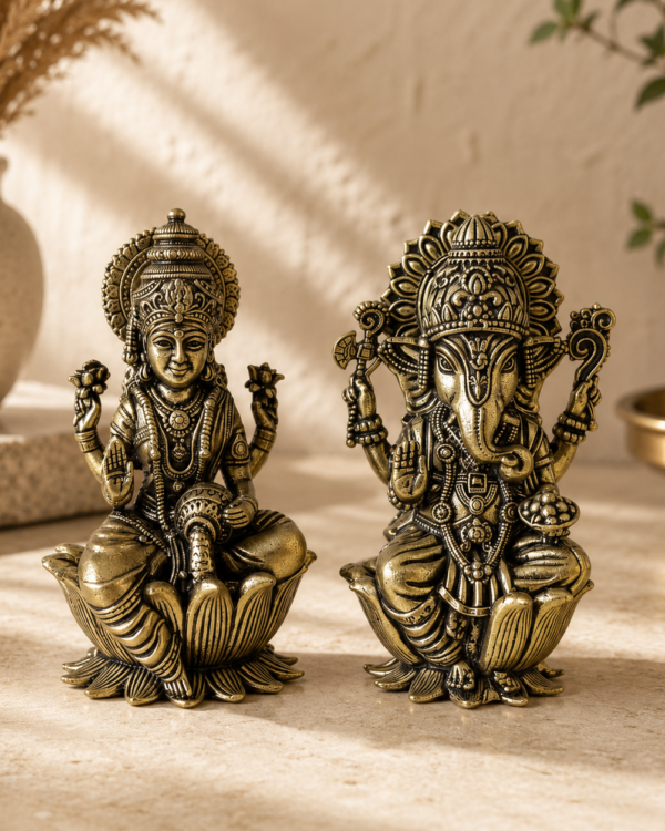 Ganesh Laxmi Idol Set – sitting on lotus small - Brass (3 Inch, 162 gms)